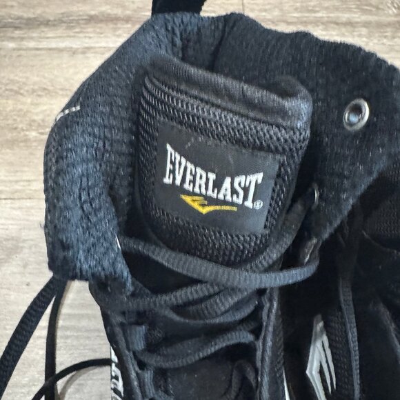 Everlast lightweight high-top boxing shoe - size 10.5